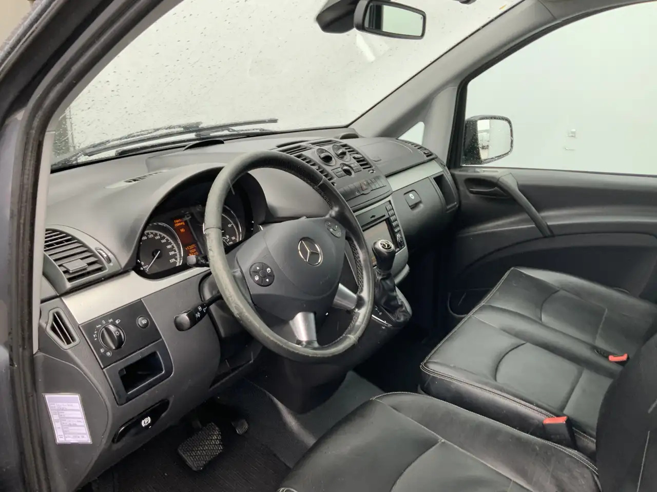 Mercedes-Benz Vito 116 CDI 320 Lang Automaat , Leer , Led , navi Comf - Panel van: picture 5 Mercedes-Benz Vito 116 CDI 320 Lang Automaat , Leer , Led , navi Comf - Panel van: picture 5