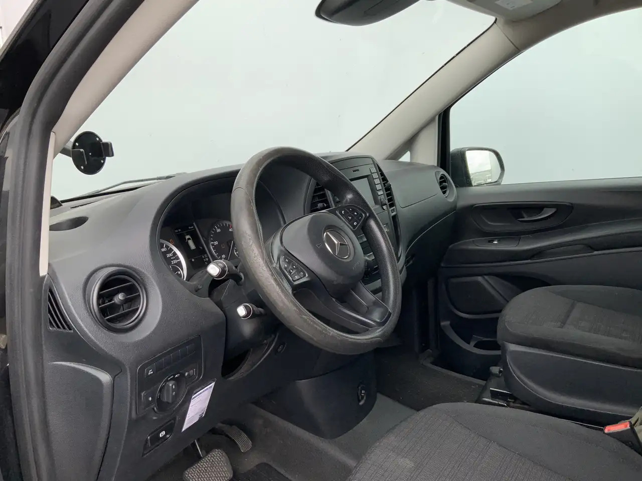 Mercedes-Benz Vito 116 CDI Lang Automaat Airco Cruise Camera Navi Sid - Panel van: picture 4 Mercedes-Benz Vito 116 CDI Lang Automaat Airco Cruise Camera Navi Sid - Panel van: picture 4