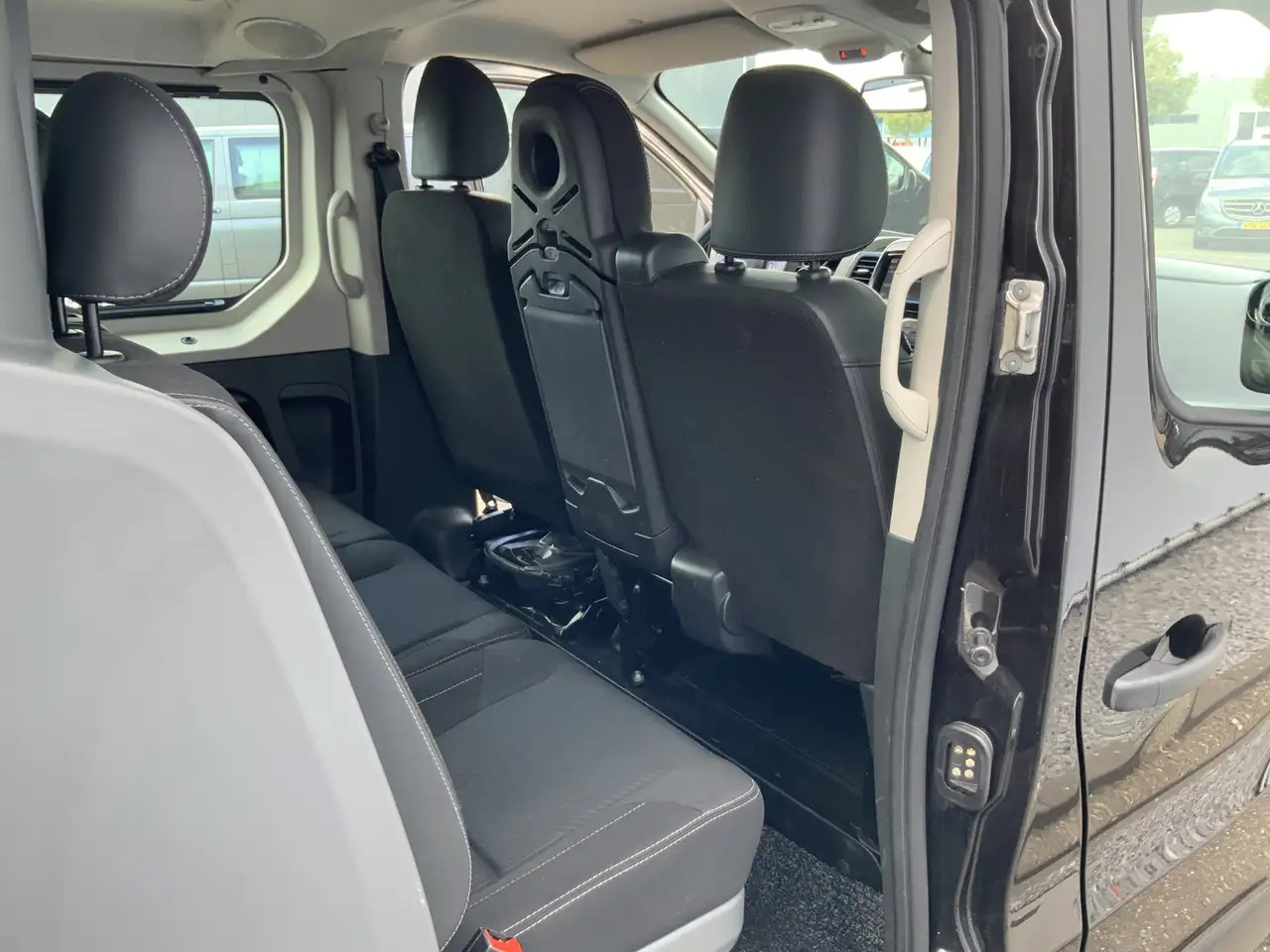 Renault Trafic 1.6 dCi T27 L1H1 Dub Cab Airco Cruise 6 Zits Alu V leasing Renault Trafic 1.6 dCi T27 L1H1 Dub Cab Airco Cruise 6 Zits Alu V: picture 14