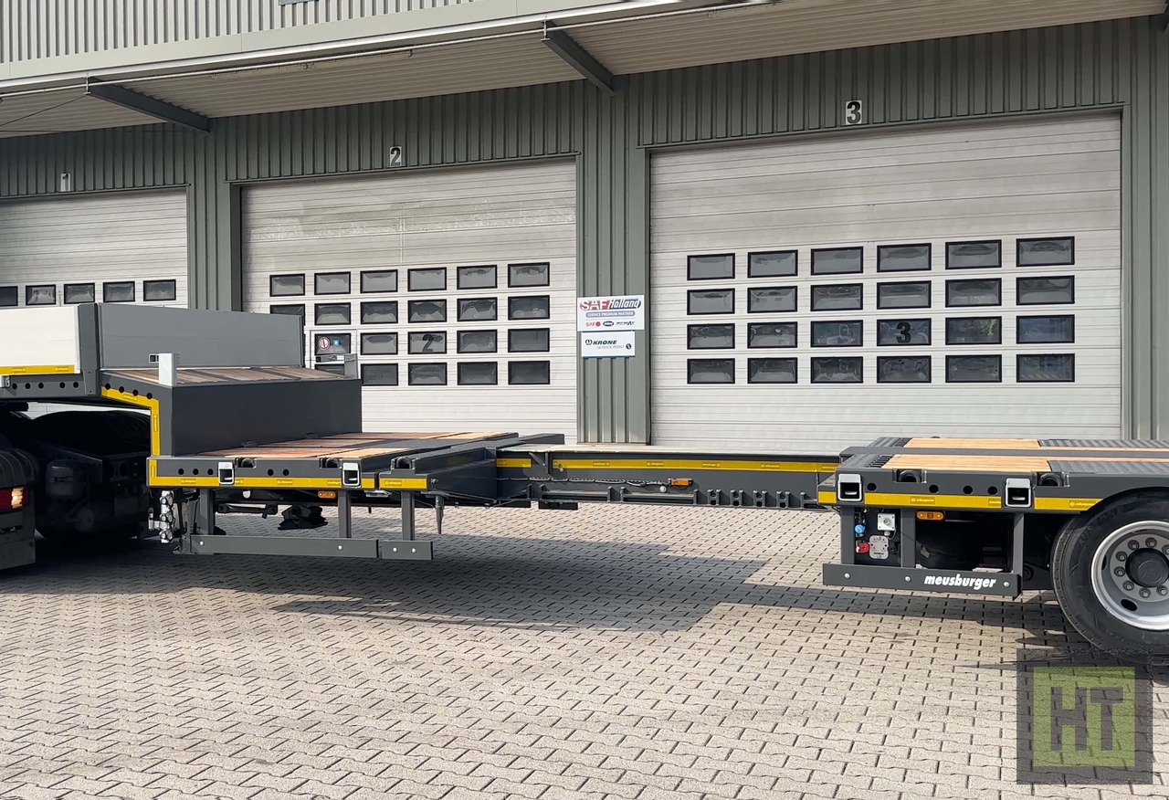 Meusburger 3-Achs-Tele-Semi mit 1 Paar Radmulden und hydr. Rampen - Low loader semi-trailer: picture 4 Meusburger 3-Achs-Tele-Semi mit 1 Paar Radmulden und hydr. Rampen - Low loader semi-trailer: picture 4