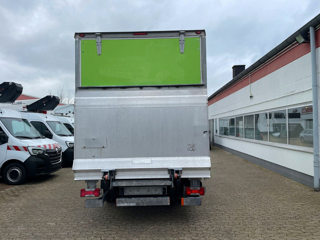 Iveco Daily 35C15 Koffer 4.2m Ladebordwand - Closed box van: picture 5 Iveco Daily 35C15 Koffer 4.2m Ladebordwand - Closed box van: picture 5
