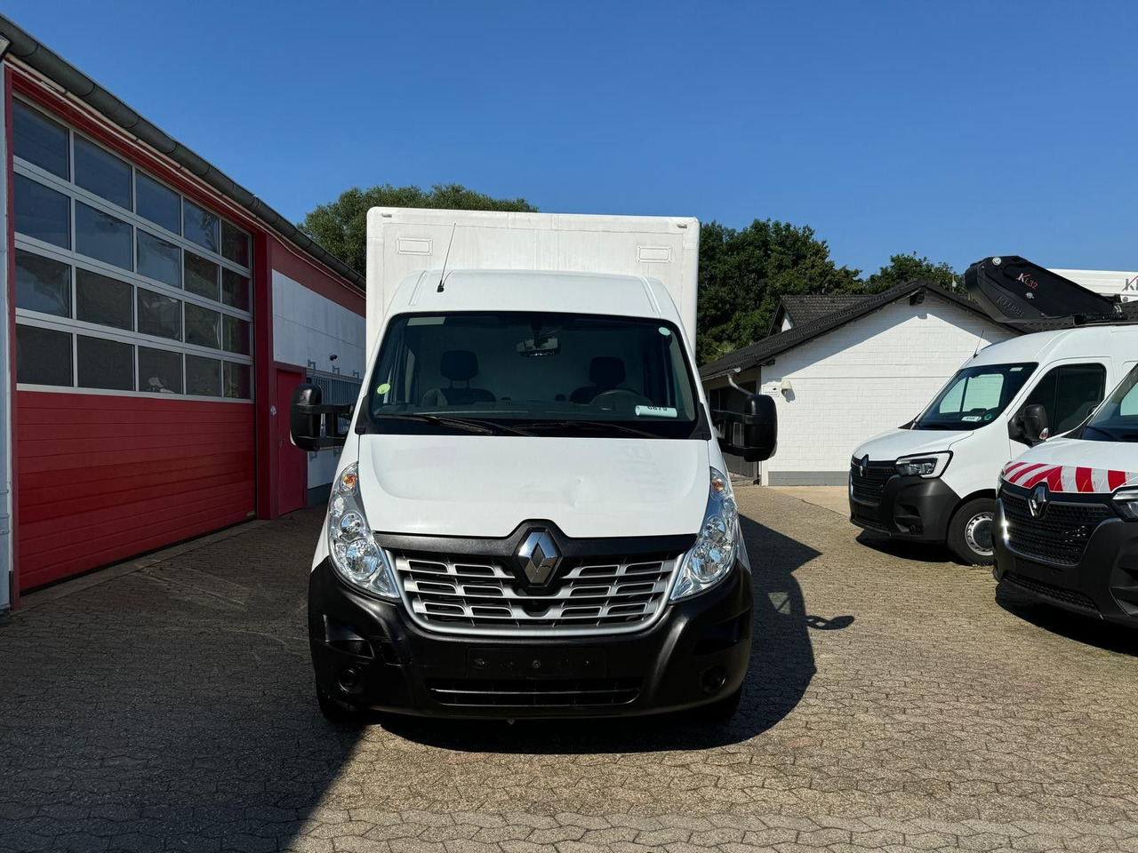 Renault Master Koffer mit Auffahrrampe 1200kg Nutzlast - Closed box van: picture 2 Renault Master Koffer mit Auffahrrampe 1200kg Nutzlast - Closed box van: picture 2