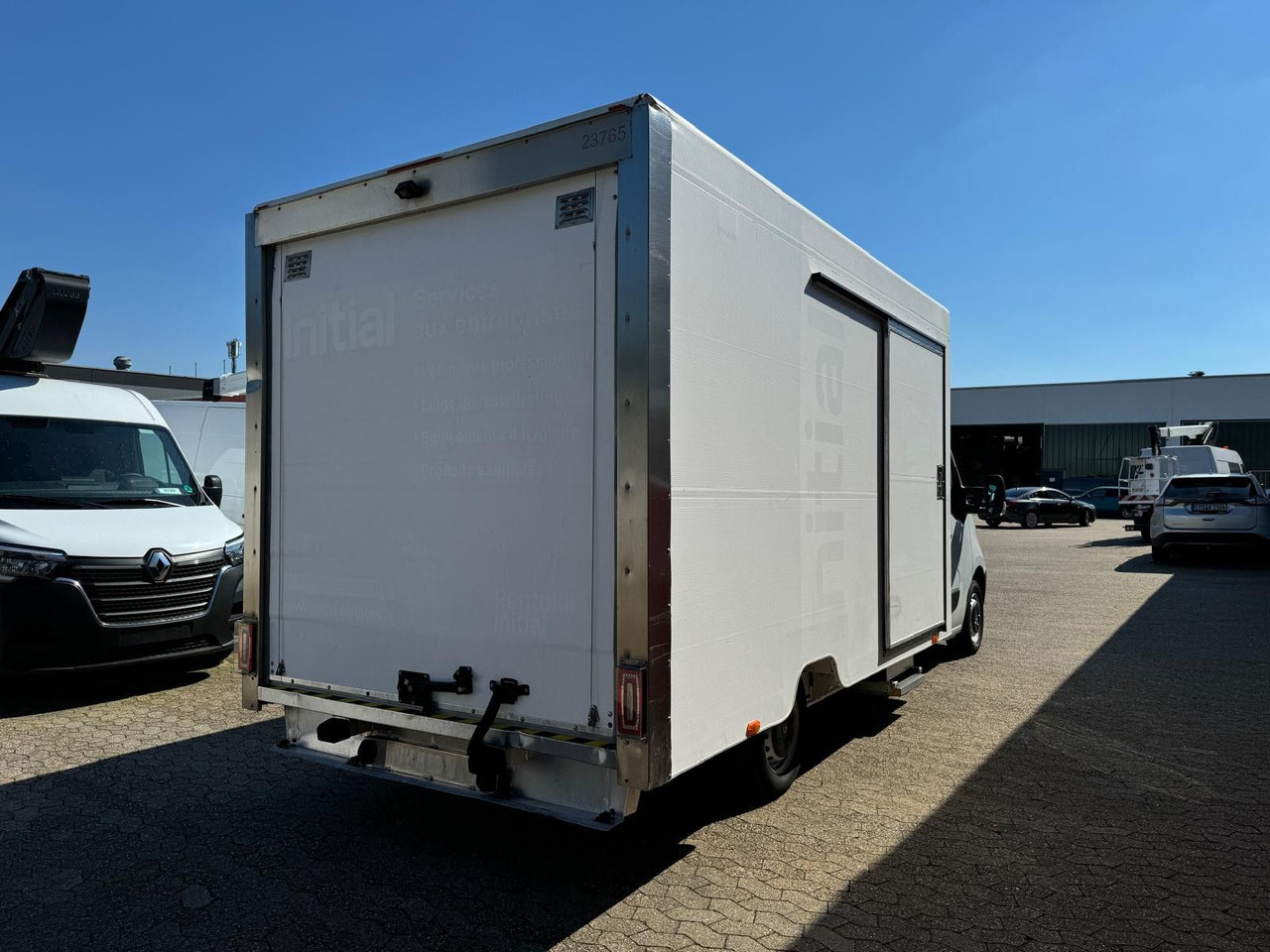 Renault Master Koffer mit Auffahrrampe 1200kg Nutzlast - Closed box van: picture 4 Renault Master Koffer mit Auffahrrampe 1200kg Nutzlast - Closed box van: picture 4
