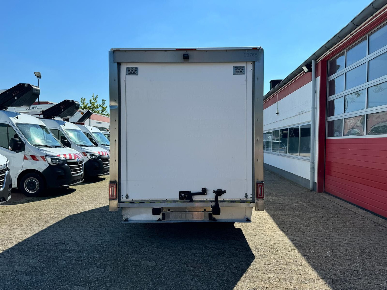 Renault Master Koffer mit Auffahrrampe 1200kg Nutzlast - Closed box van: picture 5 Renault Master Koffer mit Auffahrrampe 1200kg Nutzlast - Closed box van: picture 5