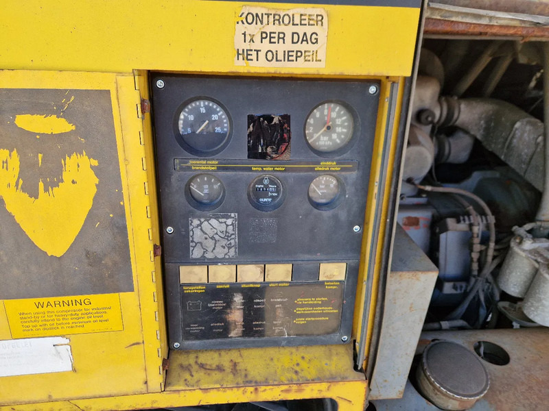 Air compressor Atlas-Copco XAS350DD VERY LOW HOURS: picture 6