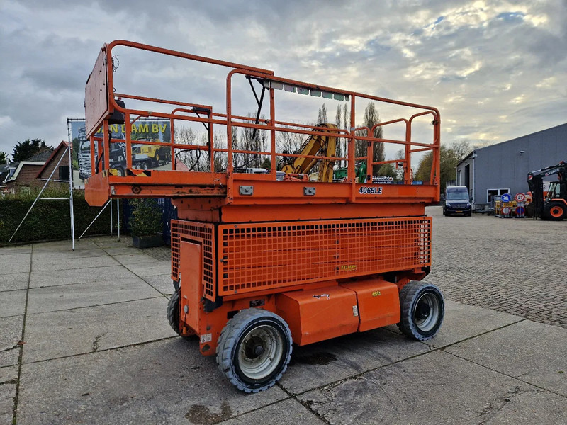 JLG 4069LE met maar 419 uur - Scissor lift: picture 1 JLG 4069LE met maar 419 uur - Scissor lift: picture 1