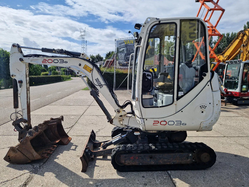 WACKER NEUSON 2003RD met nivelleersysteem - Mini excavator: picture 2 WACKER NEUSON 2003RD met nivelleersysteem - Mini excavator: picture 2