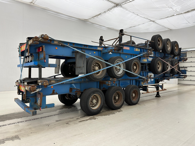 Fruehauf Stack 4 x Skelet 2 x 20-40 ft - Container transporter/ Swap body semi-trailer: picture 4 Fruehauf Stack 4 x Skelet 2 x 20-40 ft - Container transporter/ Swap body semi-trailer: picture 4