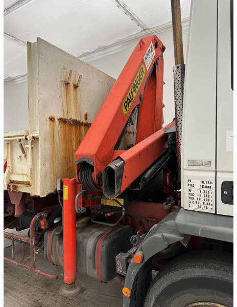 Iveco 150E18 - Tipper, Crane truck: picture 4 Iveco 150E18 - Tipper, Crane truck: picture 4
