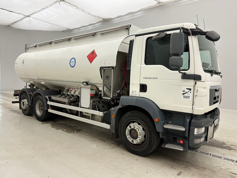 MAN TGM 26.340 - 6x2 - Tank truck: picture 3 MAN TGM 26.340 - 6x2 - Tank truck: picture 3