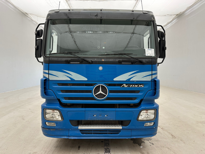 Mercedes-Benz Actros 2532 - 6x2 - Tank truck: picture 2 Mercedes-Benz Actros 2532 - 6x2 - Tank truck: picture 2