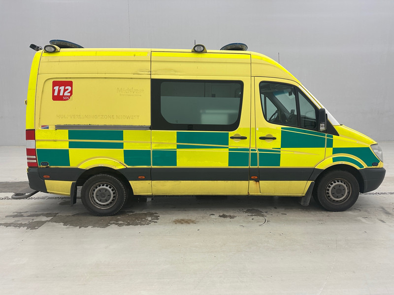 Mercedes-Benz Sprinter 319 CDI - Ambulance: picture 4 Mercedes-Benz Sprinter 319 CDI - Ambulance: picture 4