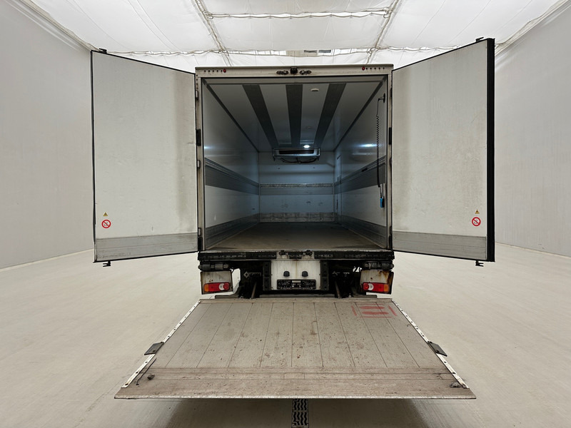 Renault D12.210 - Refrigerator truck: picture 5 Renault D12.210 - Refrigerator truck: picture 5