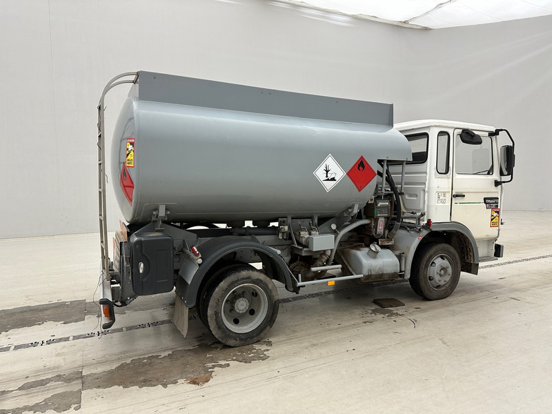 Renault Midliner S120* - Tank truck: picture 4 Renault Midliner S120* - Tank truck: picture 4