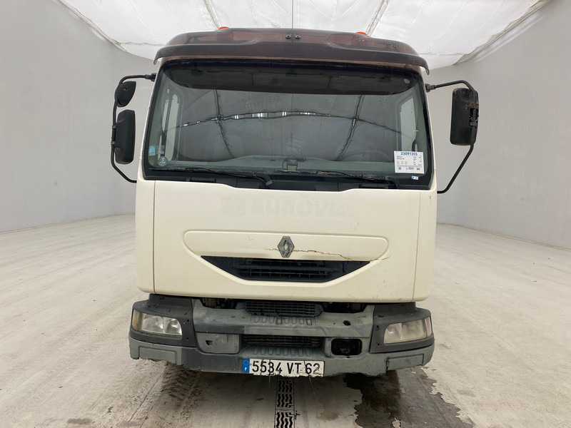 Renault Midlum 180 DCi - Tank truck: picture 2 Renault Midlum 180 DCi - Tank truck: picture 2