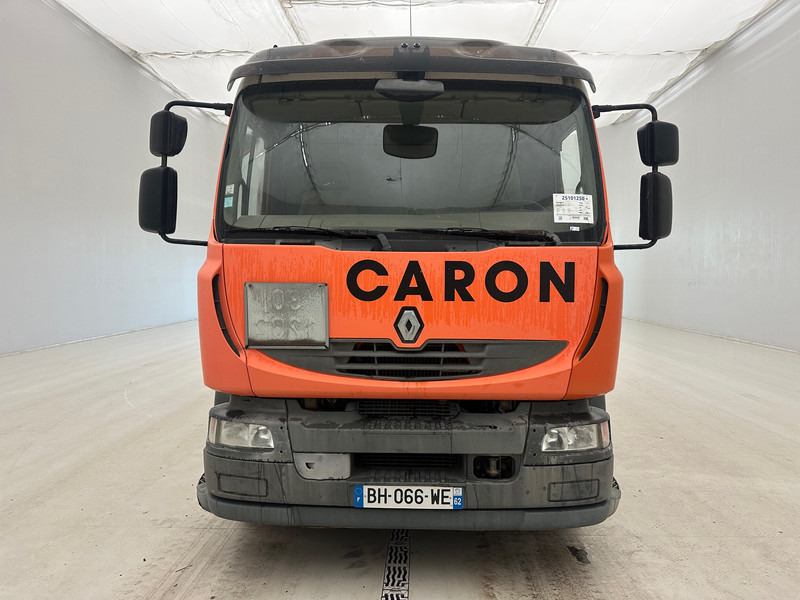 Renault Midlum 300 DXi - Tank truck: picture 2 Renault Midlum 300 DXi - Tank truck: picture 2