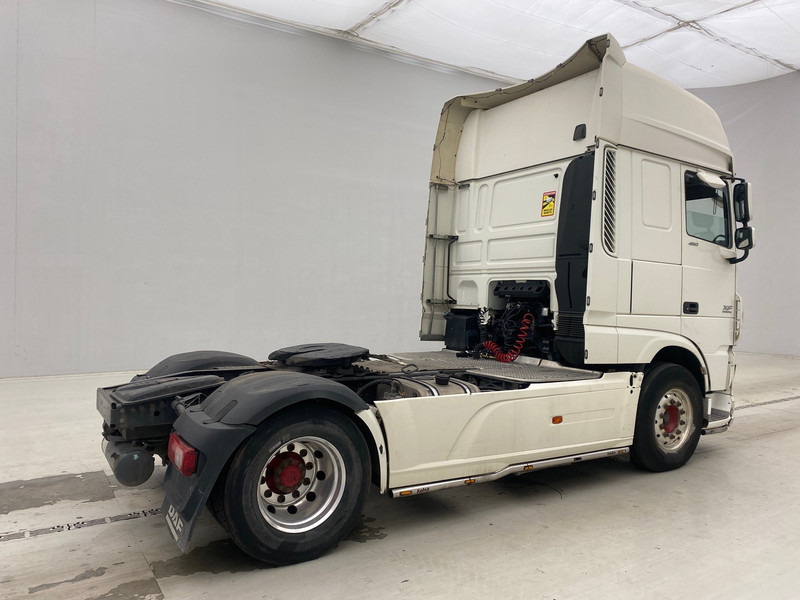 DAF XF106.460 Super Space Cab - Tractor unit: picture 4 DAF XF106.460 Super Space Cab - Tractor unit: picture 4