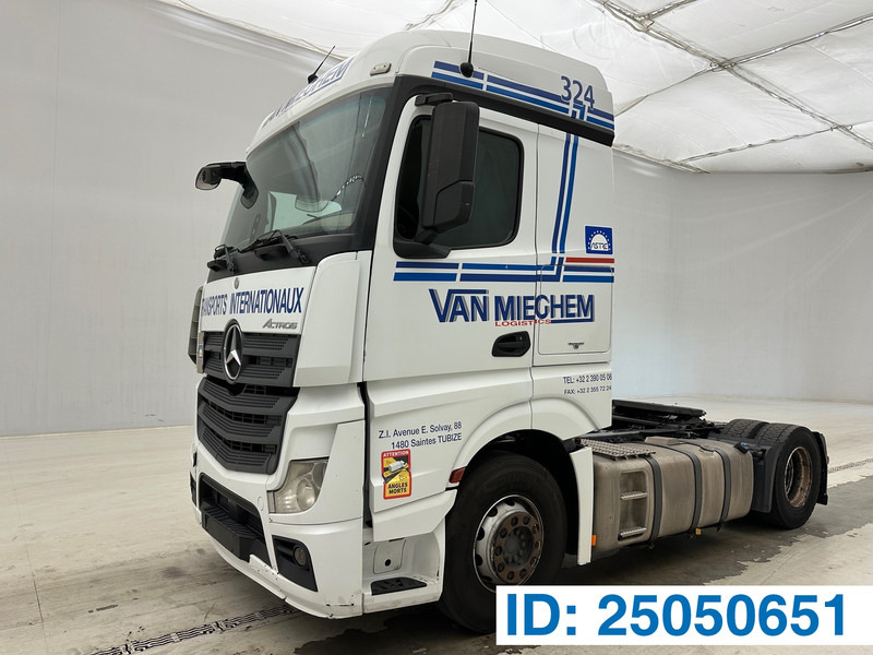 Mercedes-Benz Actros 1842 - Tractor unit: picture 1 Mercedes-Benz Actros 1842 - Tractor unit: picture 1