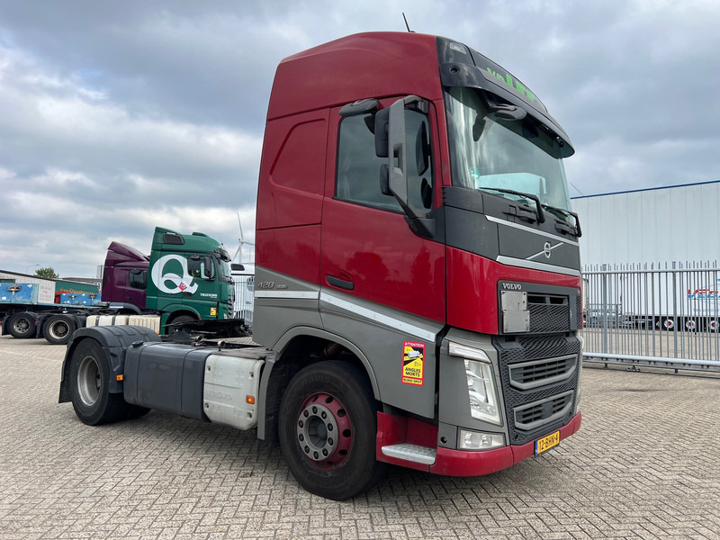 Volvo FH 420 Globetrotter - ADR - Tractor unit: picture 3 Volvo FH 420 Globetrotter - ADR - Tractor unit: picture 3