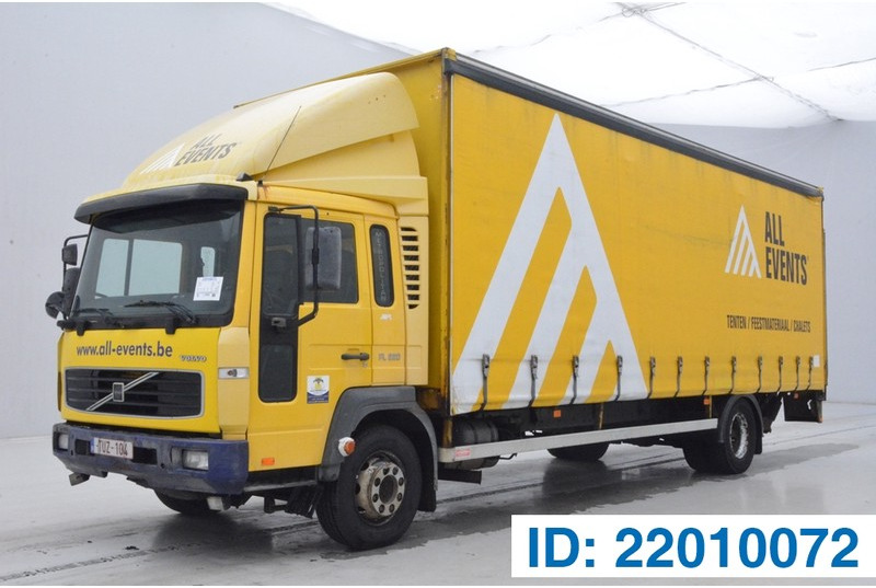 Volvo FL 220* - Curtainsider truck: picture 1 Volvo FL 220* - Curtainsider truck: picture 1