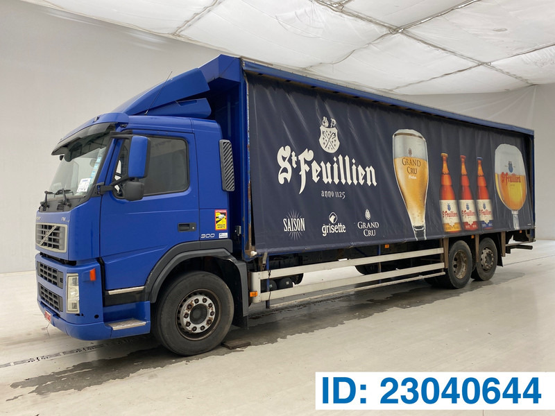 Volvo FM 300 - 6x2 - Curtainsider truck: picture 1 Volvo FM 300 - 6x2 - Curtainsider truck: picture 1
