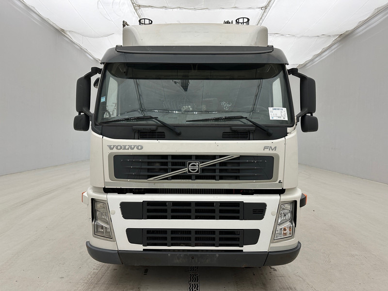 Volvo FM 330 - Garbage truck: picture 2 Volvo FM 330 - Garbage truck: picture 2