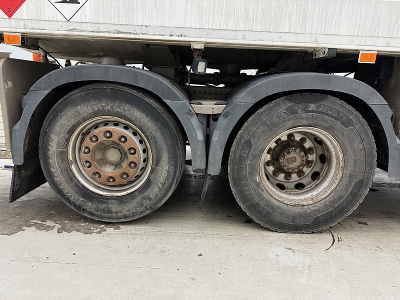 Tank truck Volvo FM 380 - 6x2: picture 8