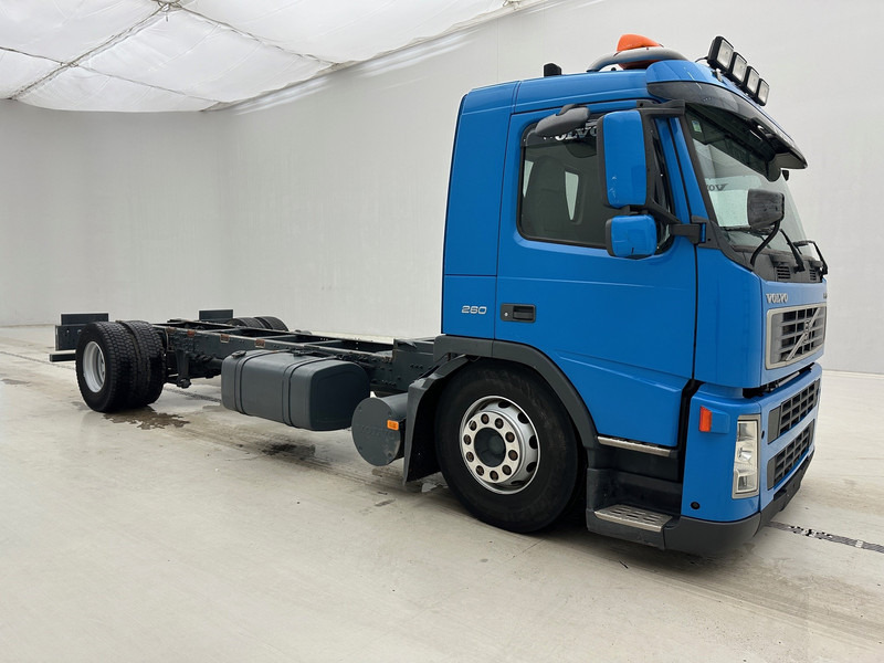 Volvo FM9.260 - Cab chassis truck: picture 3 Volvo FM9.260 - Cab chassis truck: picture 3
