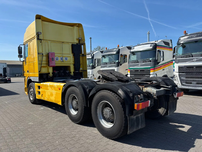 DAF XF 95.530 6X4 Super Spacecab Steelsuspension Manual geabox Euro 3 - Tractor unit: picture 3 DAF XF 95.530 6X4 Super Spacecab Steelsuspension Manual geabox Euro 3 - Tractor unit: picture 3