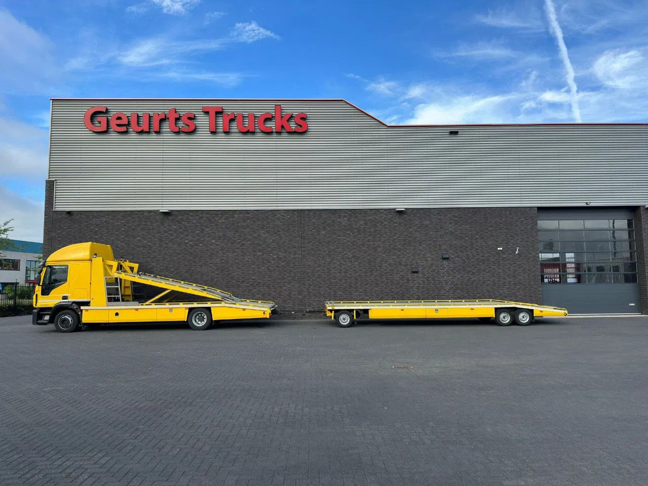 Iveco EuroCargo 120 -280 4X2 WITTEVEEN AUTOTRANSPORTER - Autotransporter truck: picture 2 Iveco EuroCargo 120 -280 4X2 WITTEVEEN AUTOTRANSPORTER - Autotransporter truck: picture 2