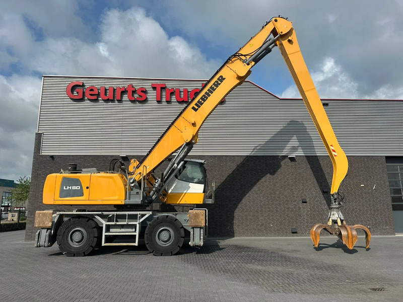 Liebherr LH 60 M LITRONIC INDUSTRY MATERIAL HANDLER/ UMSCHLAGBAGGER/ OVERSLAGKRAAN - Waste/ Industry handler: picture 4 Liebherr LH 60 M LITRONIC INDUSTRY MATERIAL HANDLER/ UMSCHLAGBAGGER/ OVERSLAGKRAAN - Waste/ Industry handler: picture 4