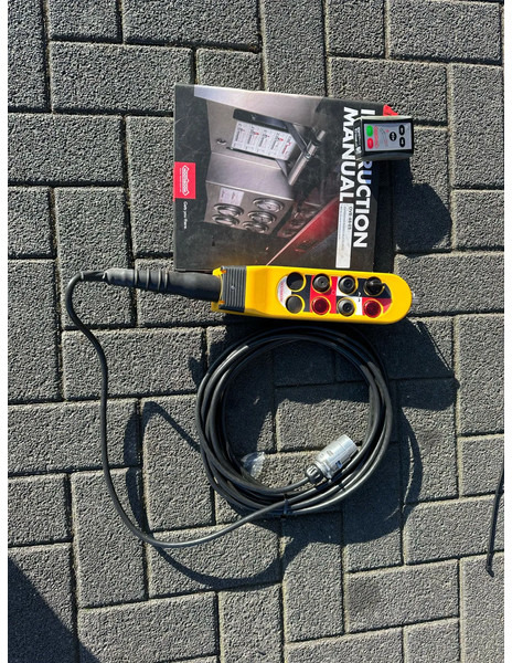 Dropside/ Flatbed semi-trailer Nooteboom OVB-48-03 HYDRAULISCHE GESTUURDE BALLAST TRAILER: picture 19