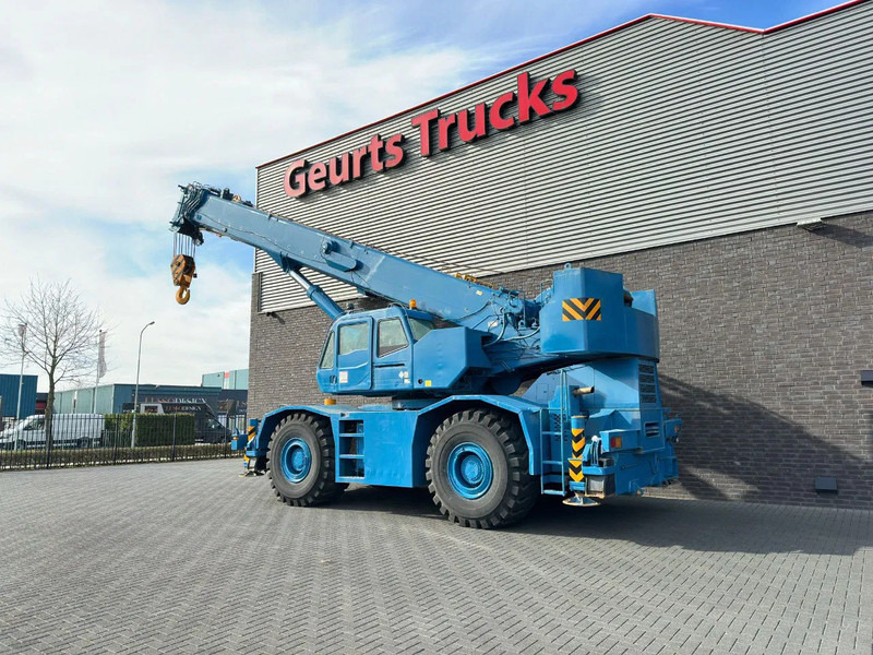 Tadano GR-700E-1-00211 + JIB ROUGH TERRAIN CRANE/RT CRANE - Rough terrain crane: picture 3 Tadano GR-700E-1-00211 + JIB ROUGH TERRAIN CRANE/RT CRANE - Rough terrain crane: picture 3