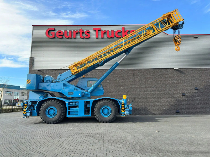 Tadano GR-700E-1-00211 + JIB ROUGH TERRAIN CRANE/RT CRANE - Rough terrain crane: picture 4 Tadano GR-700E-1-00211 + JIB ROUGH TERRAIN CRANE/RT CRANE - Rough terrain crane: picture 4
