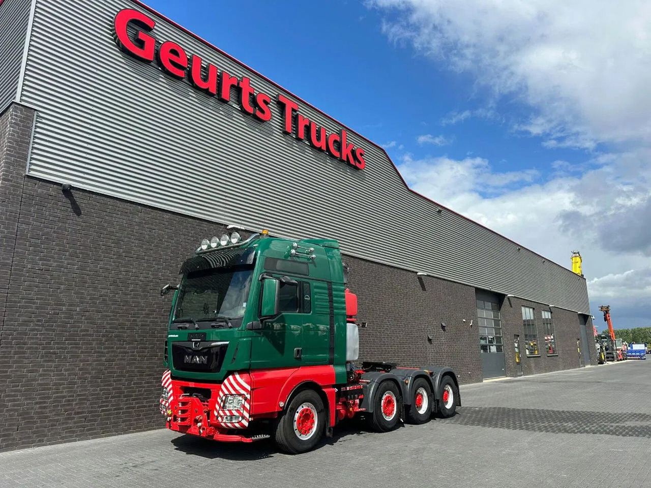 MAN TGX 41.640 8X4/4 BBS HEAVY DUTY TRACTOR 500 TONS - Tractor unit: picture 2 MAN TGX 41.640 8X4/4 BBS HEAVY DUTY TRACTOR 500 TONS - Tractor unit: picture 2