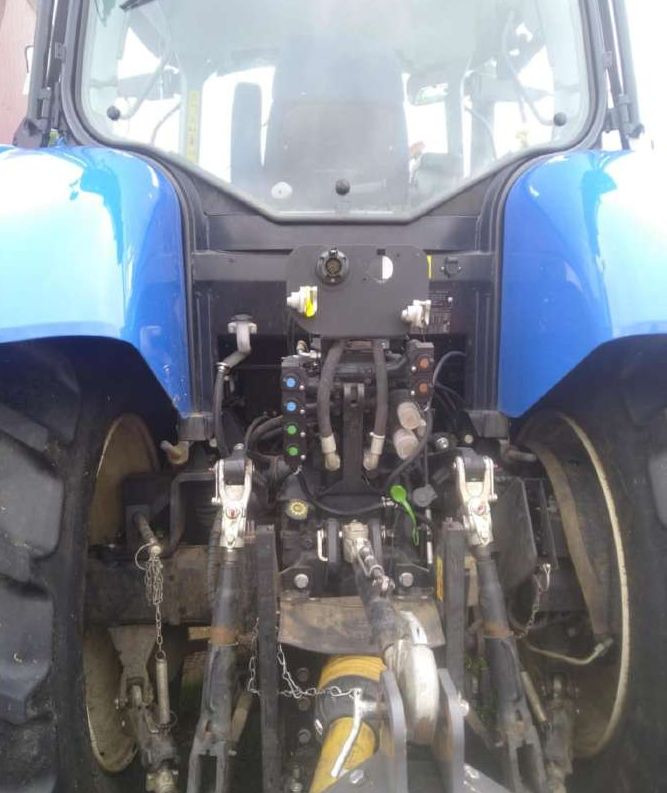 NEW HOLLAND T7.175 - Farm tractor: picture 5 NEW HOLLAND T7.175 - Farm tractor: picture 5