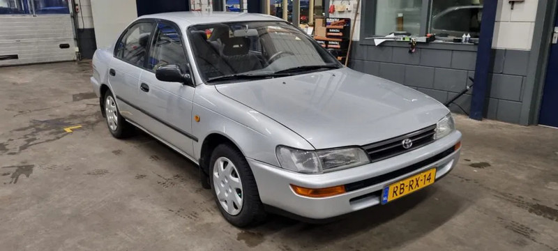 Toyota Corolla GXI 1.6. autom... Limited - Sedan: picture 2 Toyota Corolla GXI 1.6. autom... Limited - Sedan: picture 2