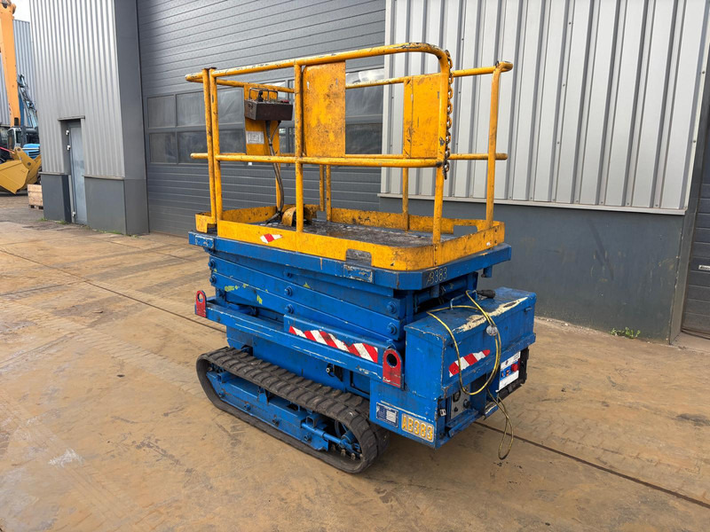 Aichi RV042 - Scissor lift: picture 3 Aichi RV042 - Scissor lift: picture 3