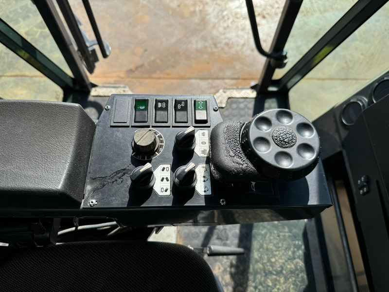 Roller Ammann AV85-2: picture 18