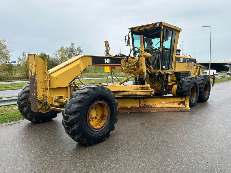 Caterpillar 14H - Grader: picture 2 Caterpillar 14H - Grader: picture 2