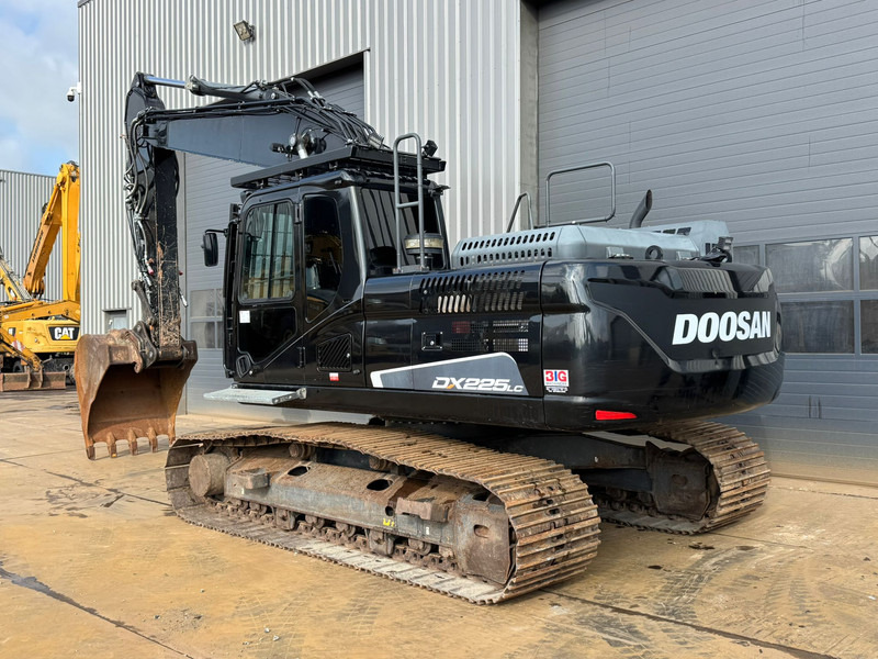 Doosan DX225LC-5 - Crawler excavator: picture 3 Doosan DX225LC-5 - Crawler excavator: picture 3