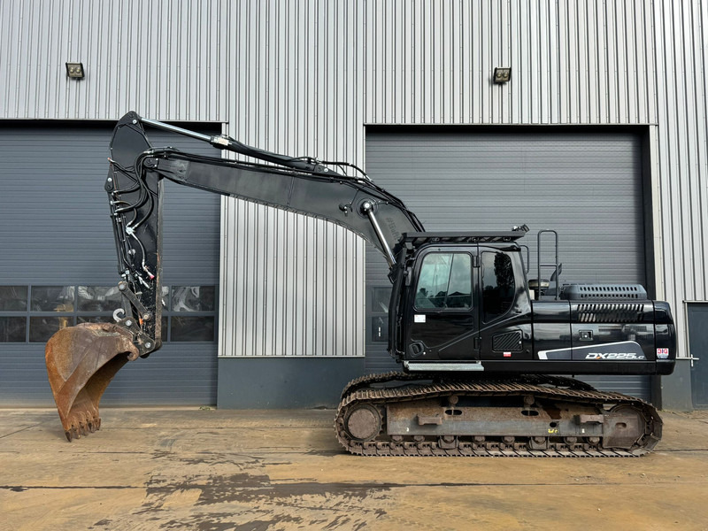 Doosan DX225LC-5 - Crawler excavator: picture 1 Doosan DX225LC-5 - Crawler excavator: picture 1