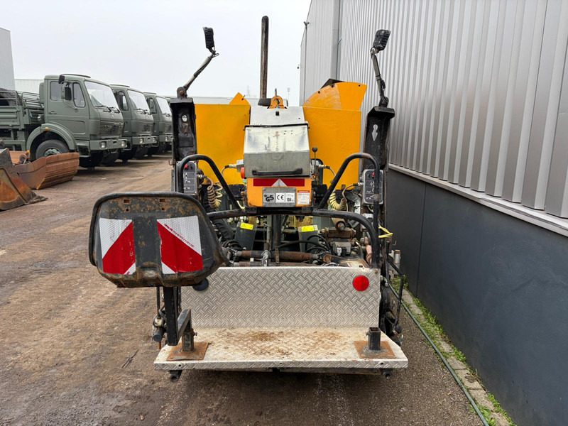 Dynapac F5C 2 x 35cm extensions - Asphalt paver: picture 4 Dynapac F5C 2 x 35cm extensions - Asphalt paver: picture 4