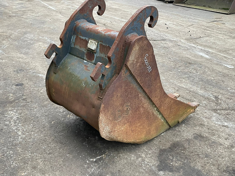 Eurosteel HG3-800 - Bucket: picture 5 Eurosteel HG3-800 - Bucket: picture 5