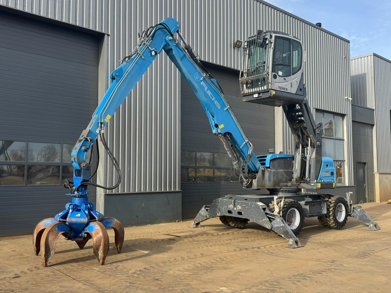 Fuchs MHL 250 - Waste/ Industry handler: picture 2 Fuchs MHL 250 - Waste/ Industry handler: picture 2