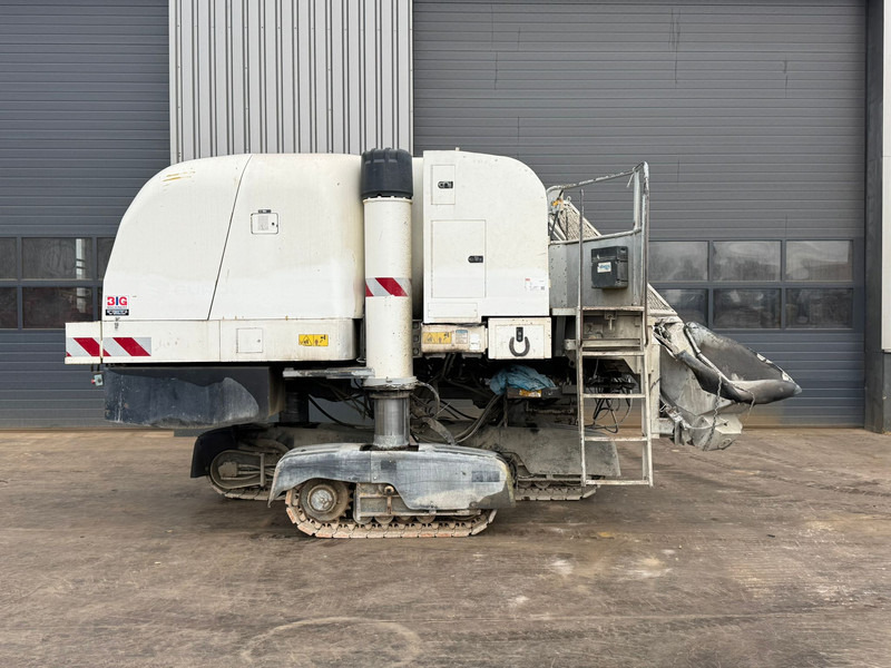 GOMACO GT3400 Concrete Slipform Paver - Asphalt paver: picture 5 GOMACO GT3400 Concrete Slipform Paver - Asphalt paver: picture 5