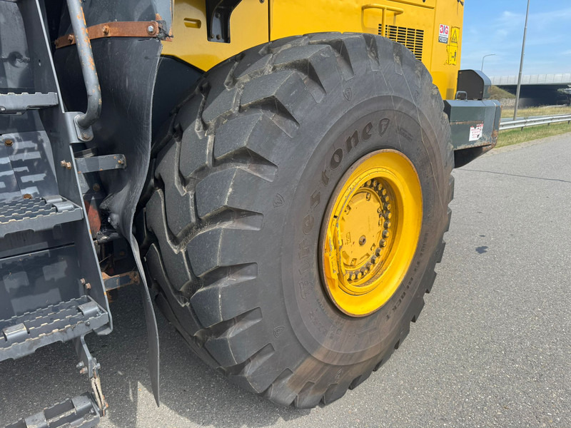 Wheel loader Komatsu WA500-8 Wheel Loader: picture 9