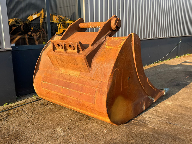 Lehnhoff HH8-1900 HS40 - Bucket: picture 5 Lehnhoff HH8-1900 HS40 - Bucket: picture 5