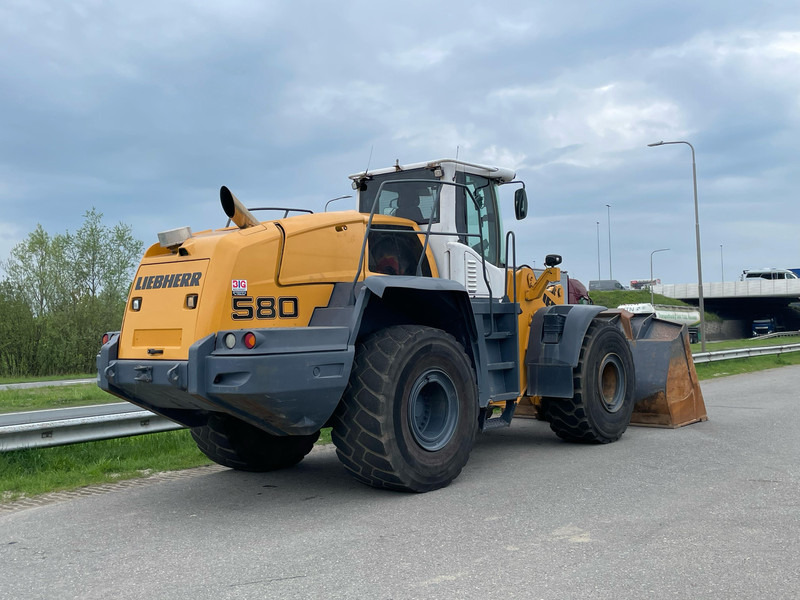 Wheel loader Liebherr L580: picture 7 Wheel loader Liebherr L580: picture 7