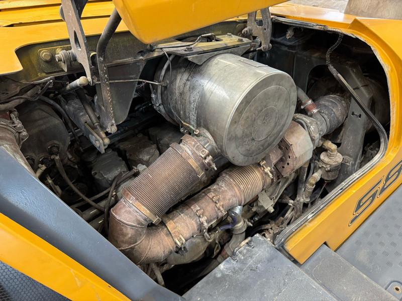 Wheel loader Liebherr L580: picture 14 Wheel loader Liebherr L580: picture 14